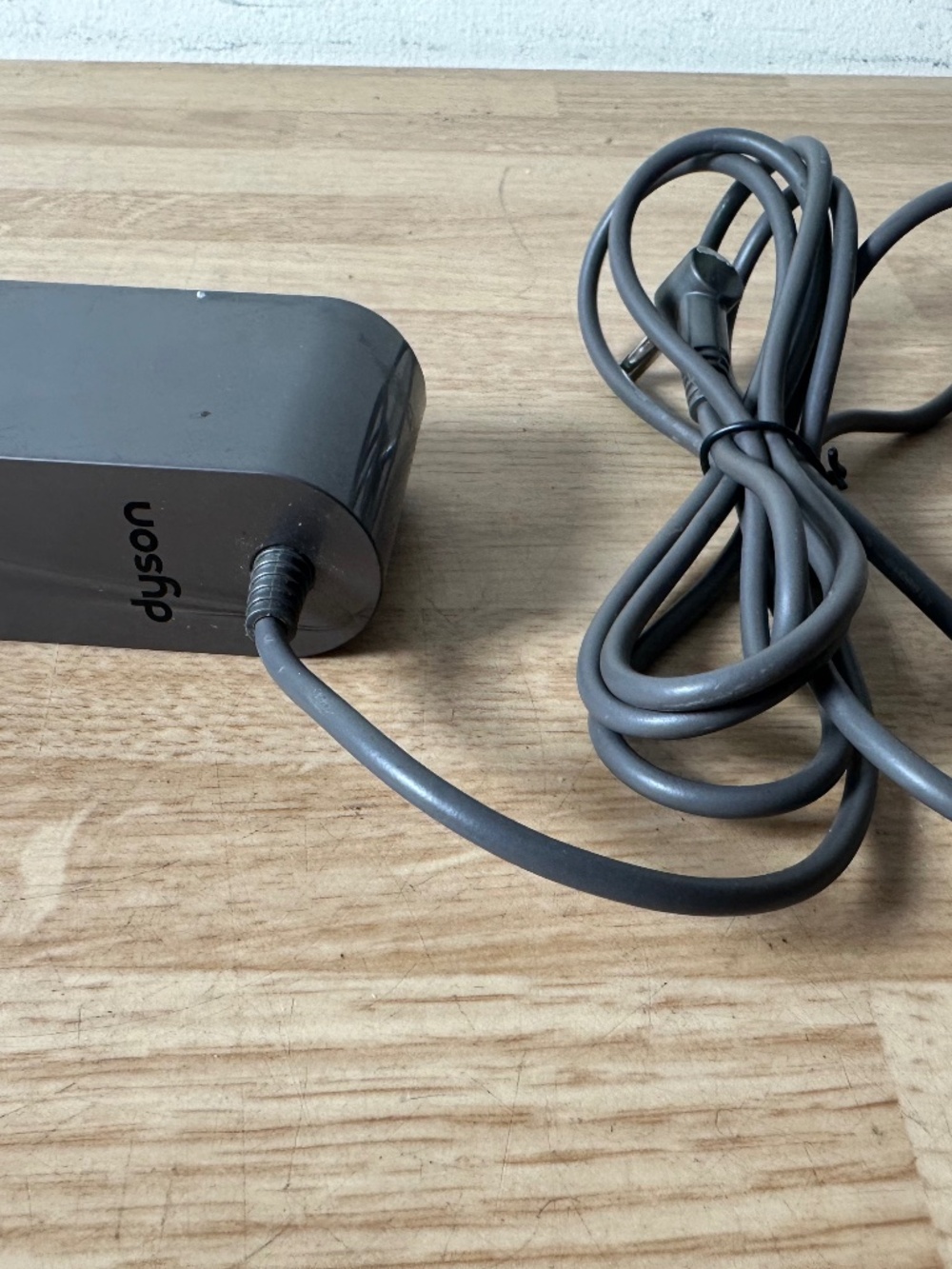 DYSON VACUUM V11 V10, V12, V15 - BATTERY CHARGER - MODEL 217160-02 - GENUINE OEM